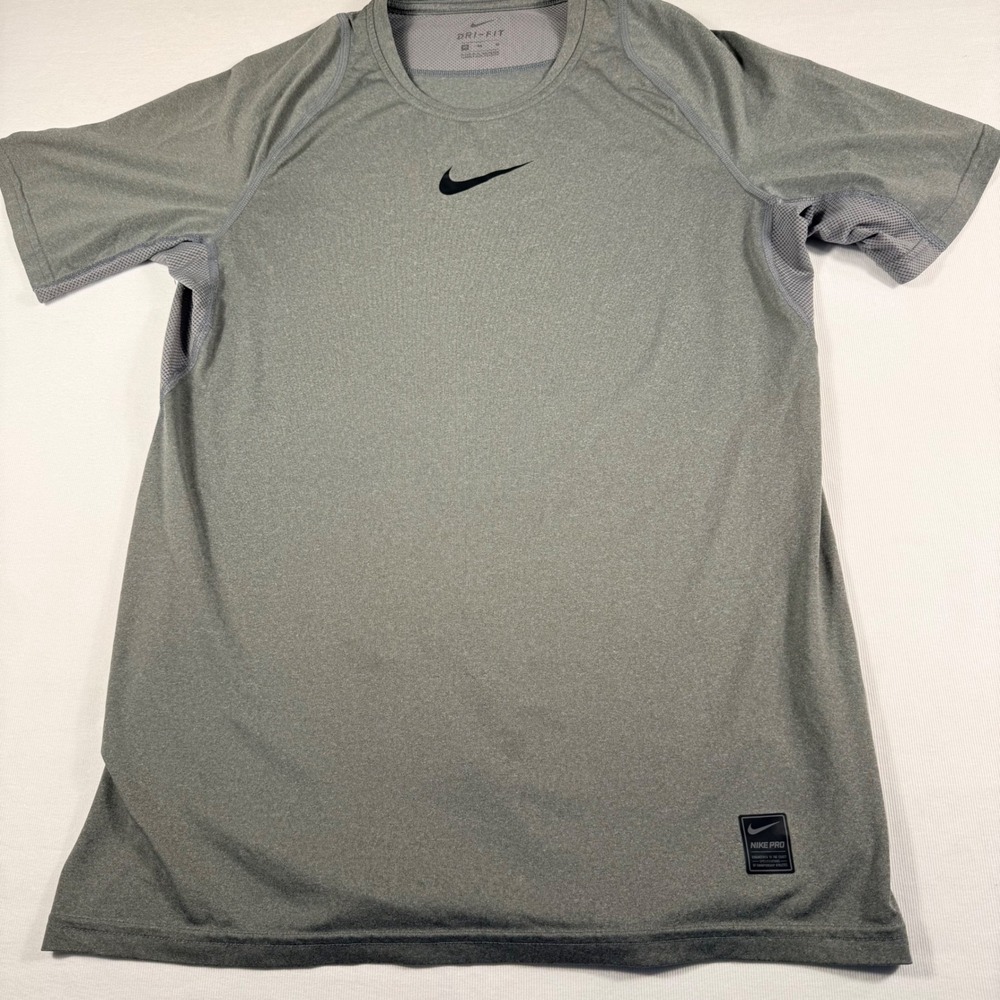 Nike Pro Dri-FIT Tee Shirt M Grey Short Sleeve Athletic Training Running Pickle